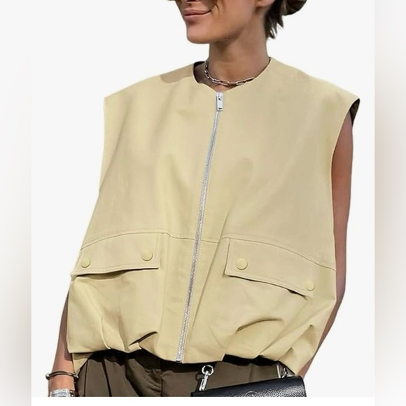 zesica Jackets & Blazers - Tan Sleeveless Zip-Up Vest